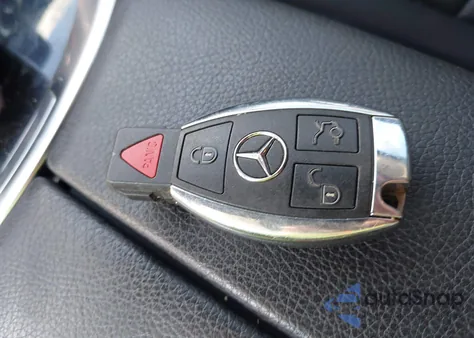 2017 Mercedes-Benz Glc Coupe 4Matic z USA, uszkodzony, nr VIN WDC0J4KB5HF258827